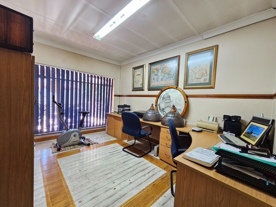 4 Bedroom Property for Sale in Vanderbijlpark SE 7 Gauteng