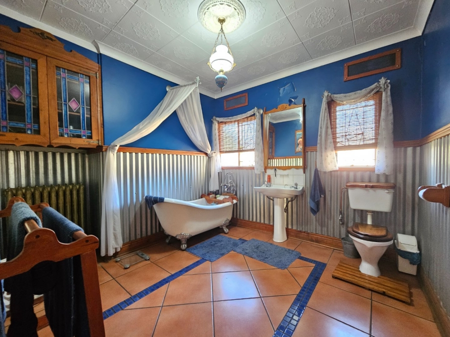4 Bedroom Property for Sale in Vanderbijlpark SE 7 Gauteng