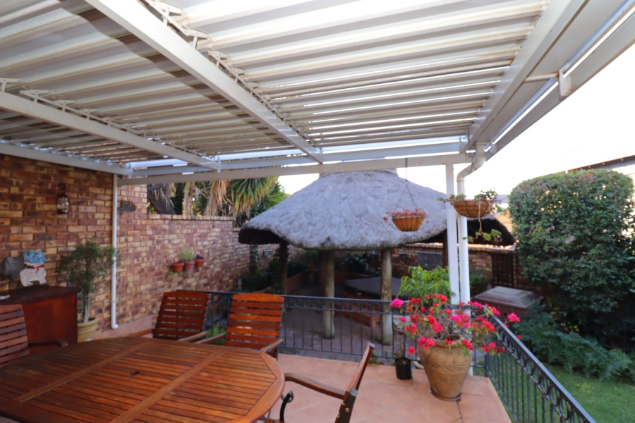 3 Bedroom Property for Sale in Moreleta Park Gauteng