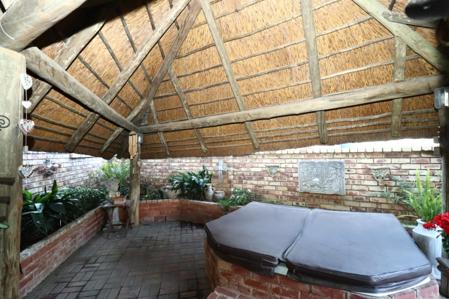 3 Bedroom Property for Sale in Moreleta Park Gauteng