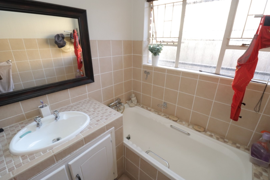 3 Bedroom Property for Sale in Moreleta Park Gauteng