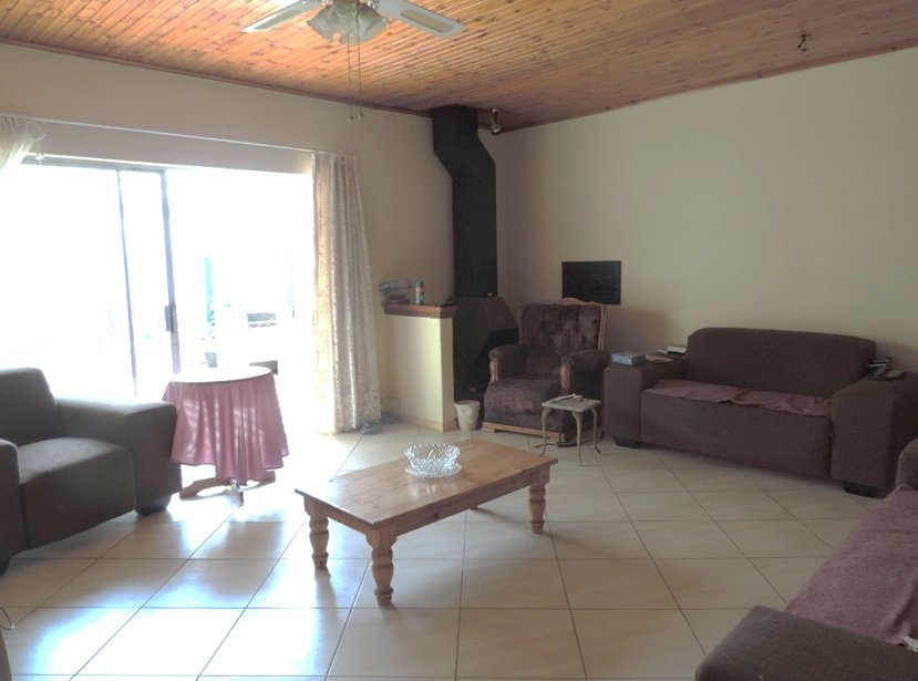 4 Bedroom Property for Sale in Vanderbijlpark Sw 2 Gauteng
