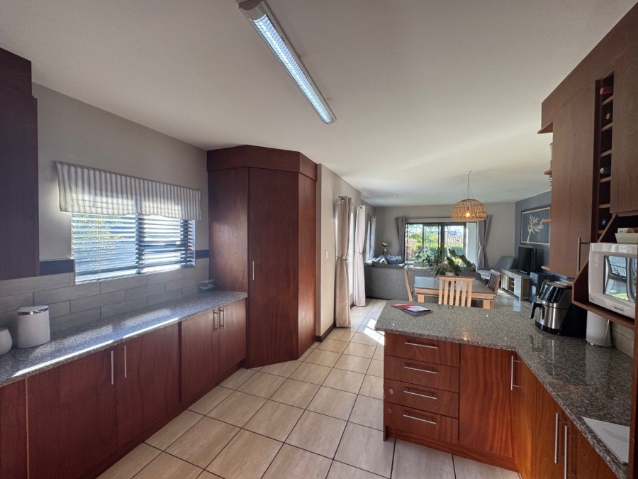 3 Bedroom Property for Sale in Midstream Hill Gauteng