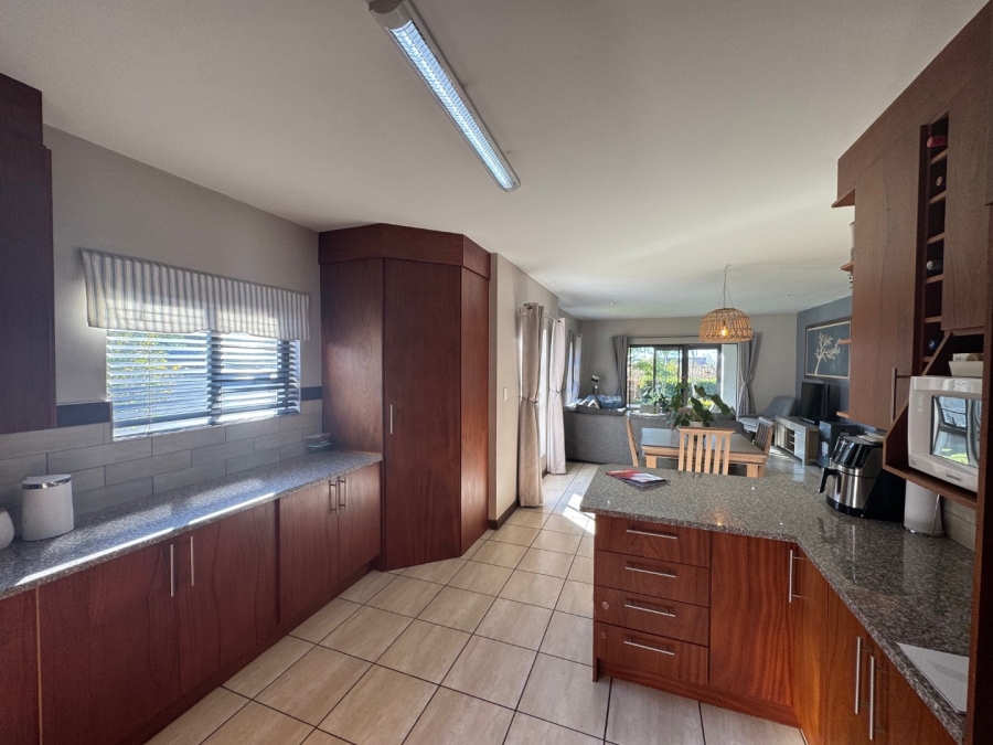 3 Bedroom Property for Sale in Midstream Hill Gauteng