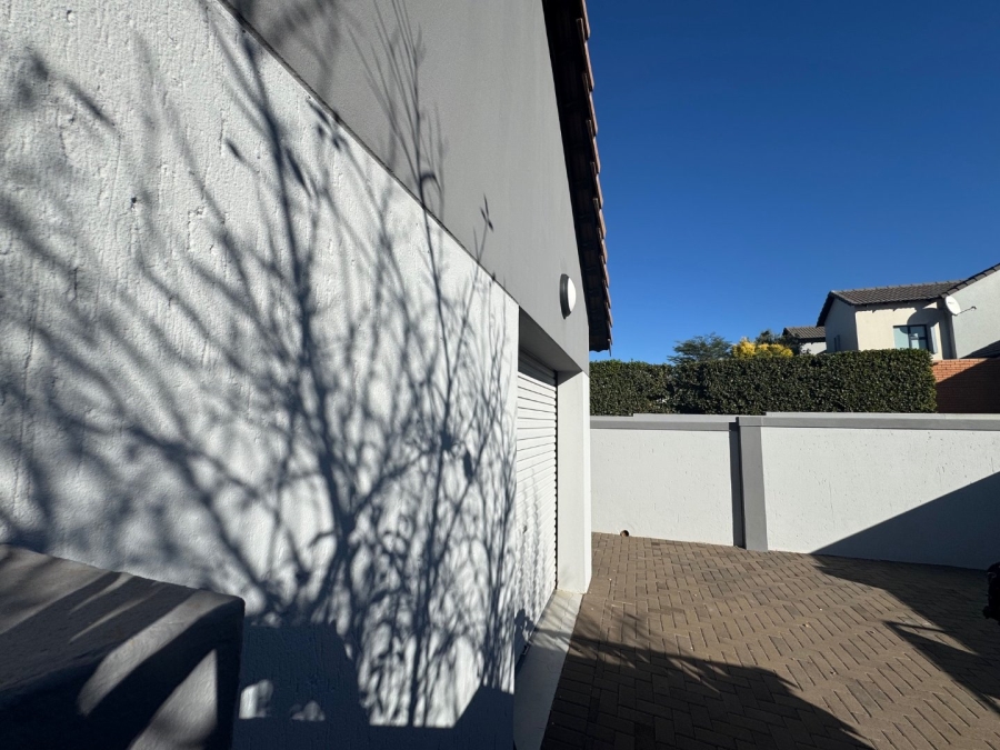 3 Bedroom Property for Sale in Midstream Hill Gauteng