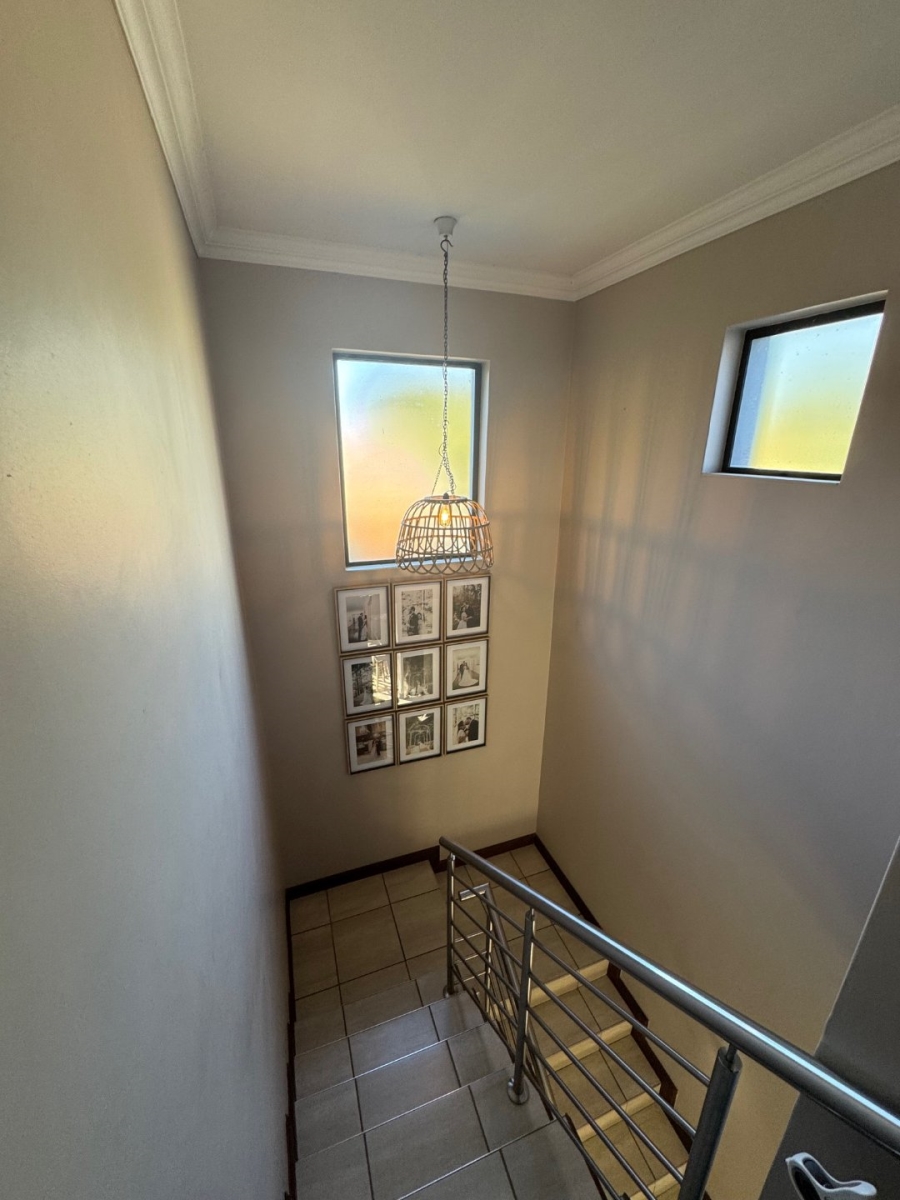 3 Bedroom Property for Sale in Midstream Hill Gauteng