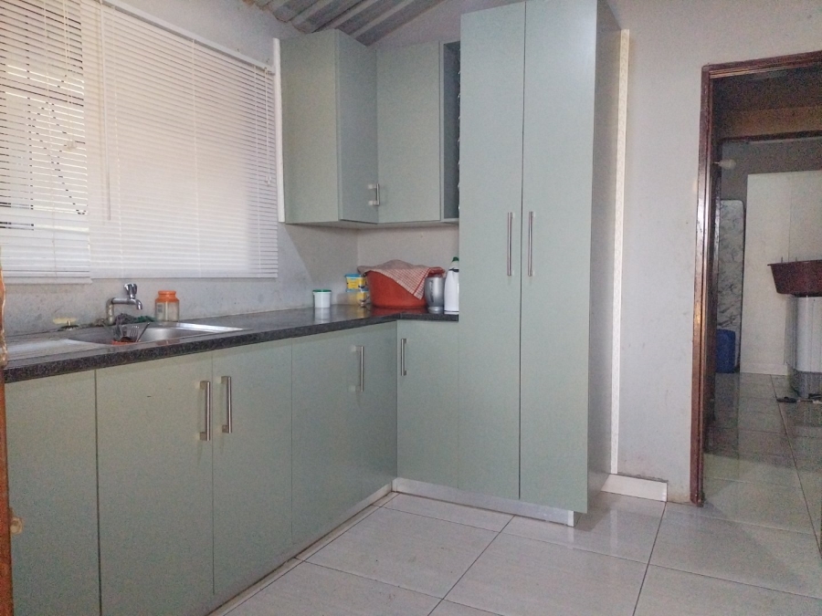 4 Bedroom Property for Sale in Soshanguve G Gauteng