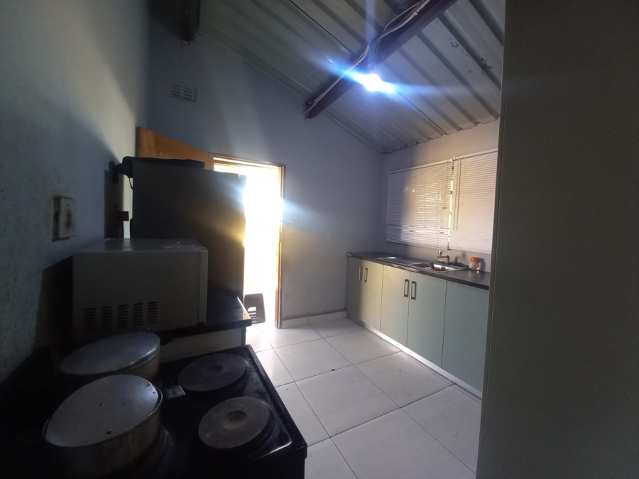 4 Bedroom Property for Sale in Soshanguve G Gauteng