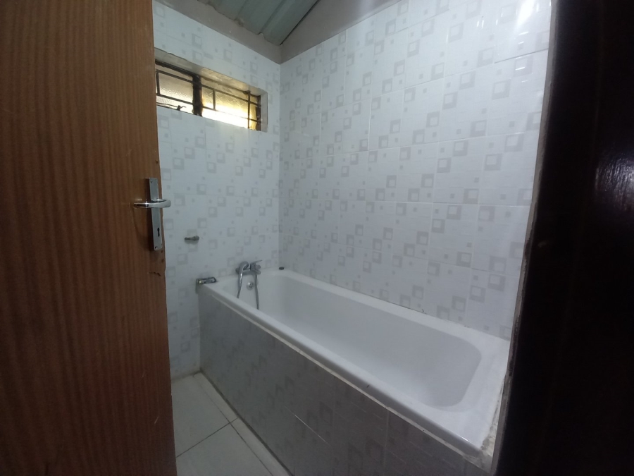 4 Bedroom Property for Sale in Soshanguve G Gauteng