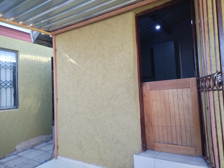 4 Bedroom Property for Sale in Soshanguve G Gauteng