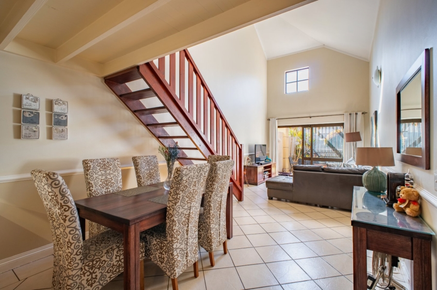 2 Bedroom Property for Sale in Sunninghill Gauteng