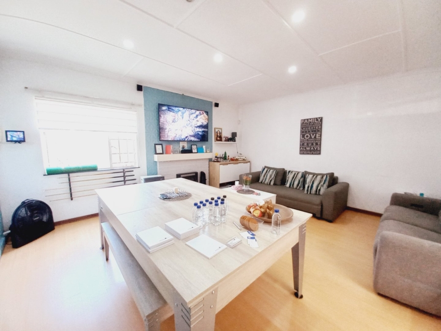 3 Bedroom Property for Sale in Harmelia Gauteng