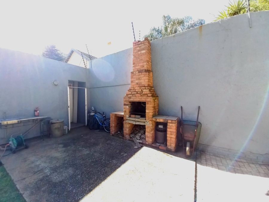 3 Bedroom Property for Sale in Harmelia Gauteng
