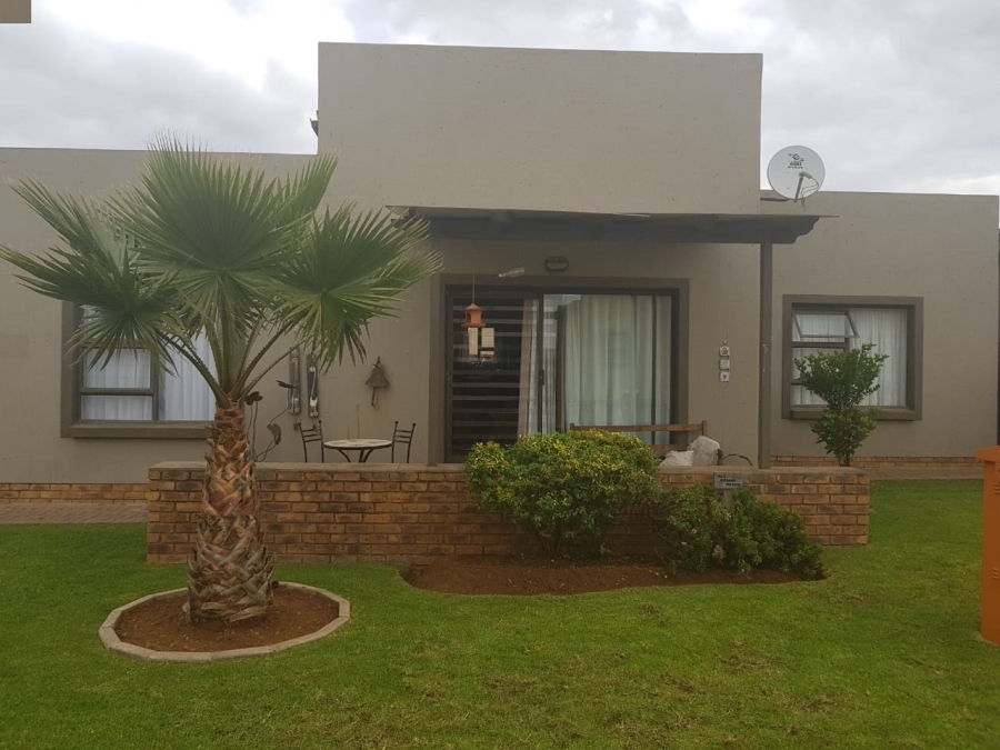 3 Bedroom Property for Sale in Kookrus Gauteng