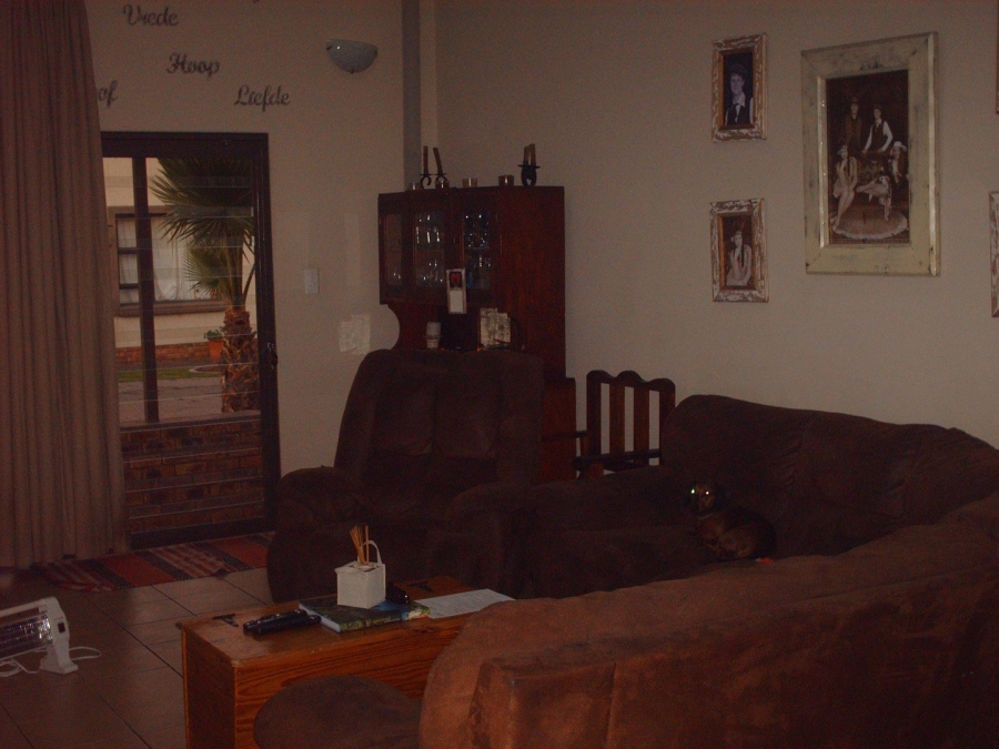 3 Bedroom Property for Sale in Kookrus Gauteng
