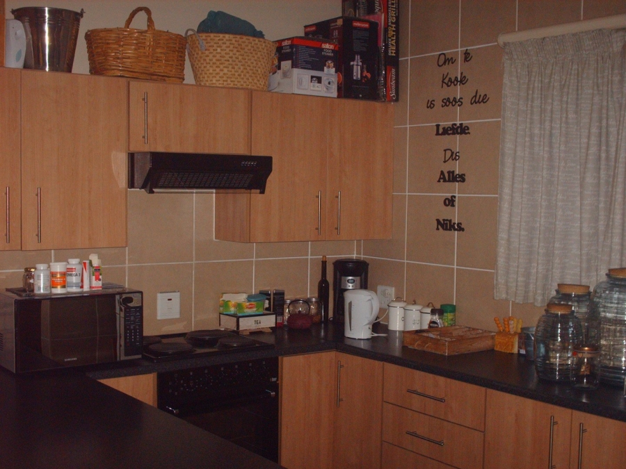 3 Bedroom Property for Sale in Kookrus Gauteng