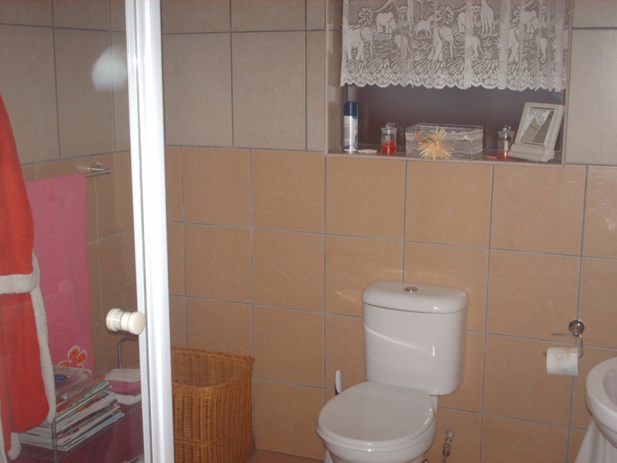 3 Bedroom Property for Sale in Kookrus Gauteng