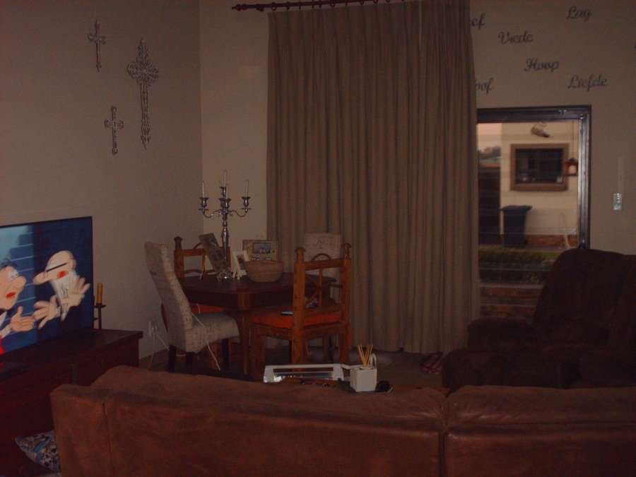 3 Bedroom Property for Sale in Kookrus Gauteng