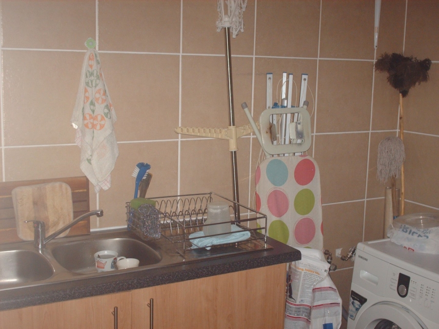 3 Bedroom Property for Sale in Kookrus Gauteng