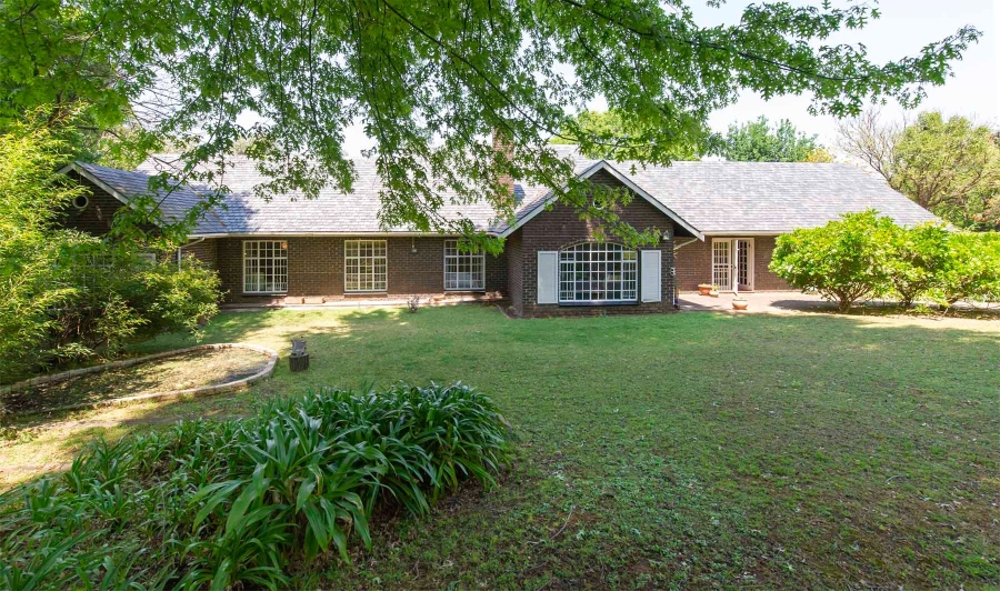 4 Bedroom Property for Sale in Bryanston Gauteng
