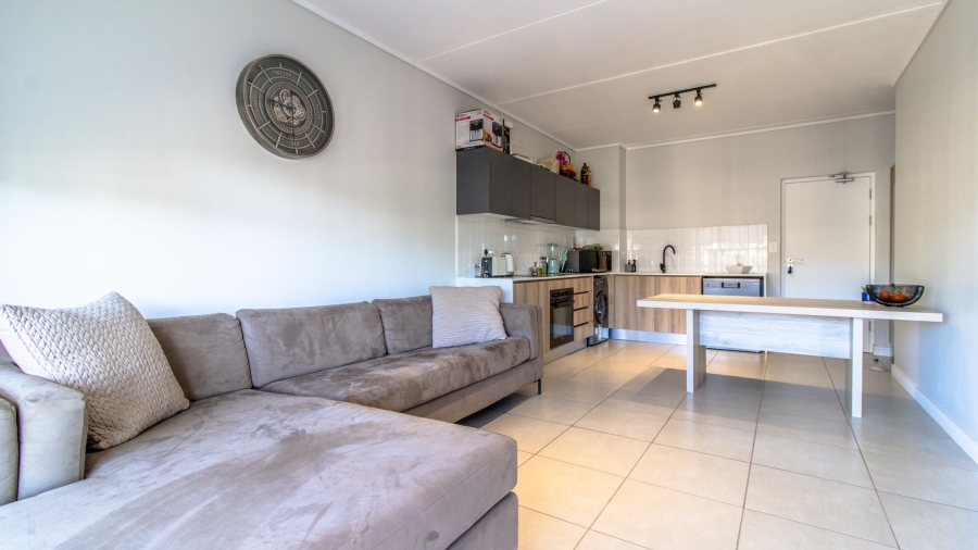 1 Bedroom Property for Sale in Mulbarton Gauteng