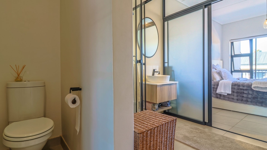 1 Bedroom Property for Sale in Mulbarton Gauteng