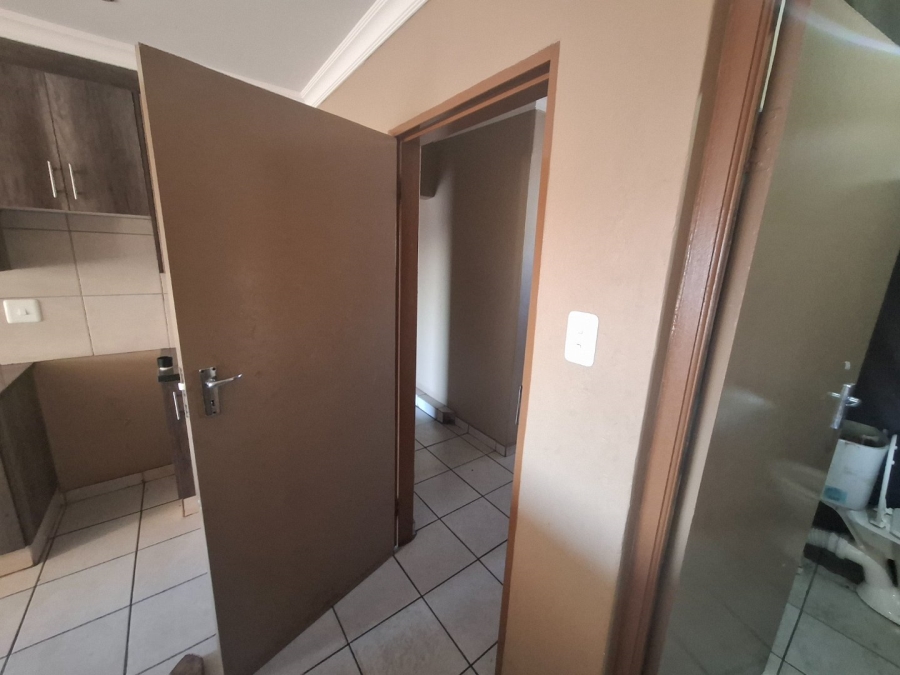 8 Bedroom Property for Sale in Kempton Park Central Gauteng