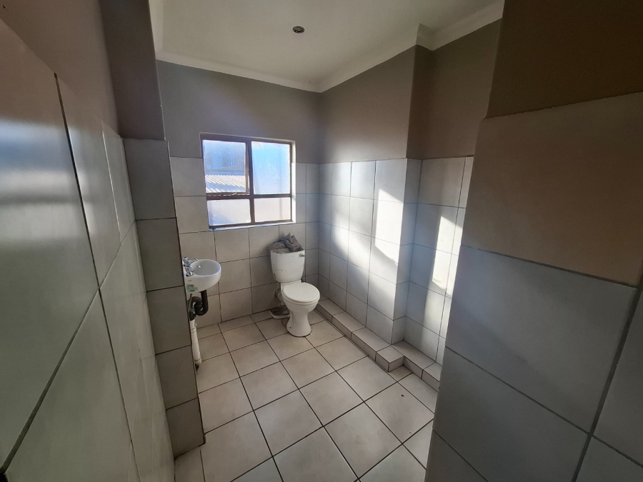 8 Bedroom Property for Sale in Kempton Park Central Gauteng