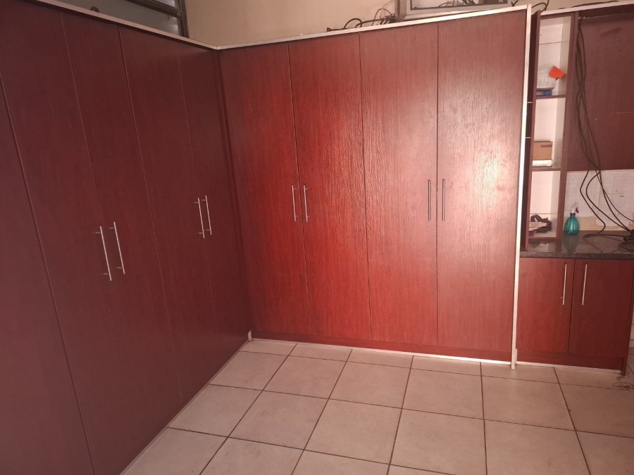 8 Bedroom Property for Sale in Kempton Park Central Gauteng