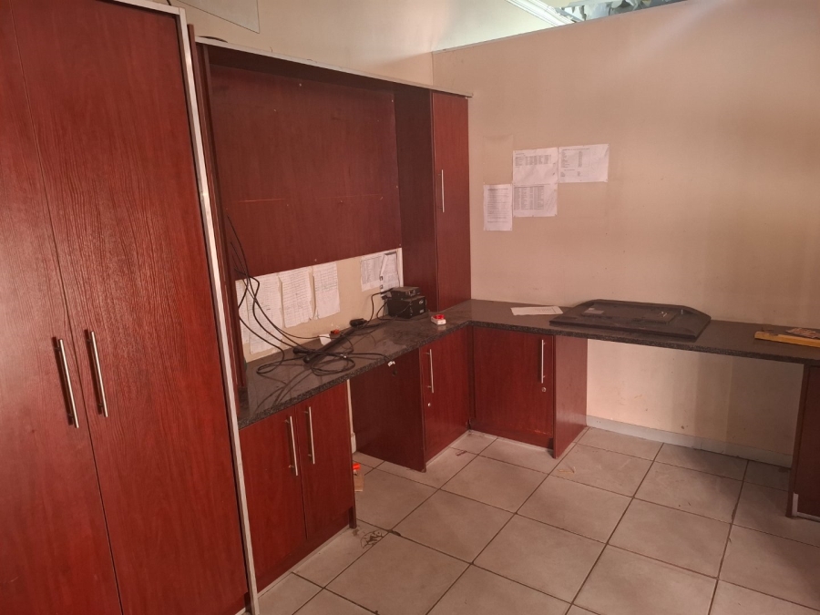 8 Bedroom Property for Sale in Kempton Park Central Gauteng