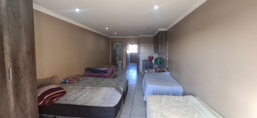 8 Bedroom Property for Sale in Kempton Park Central Gauteng
