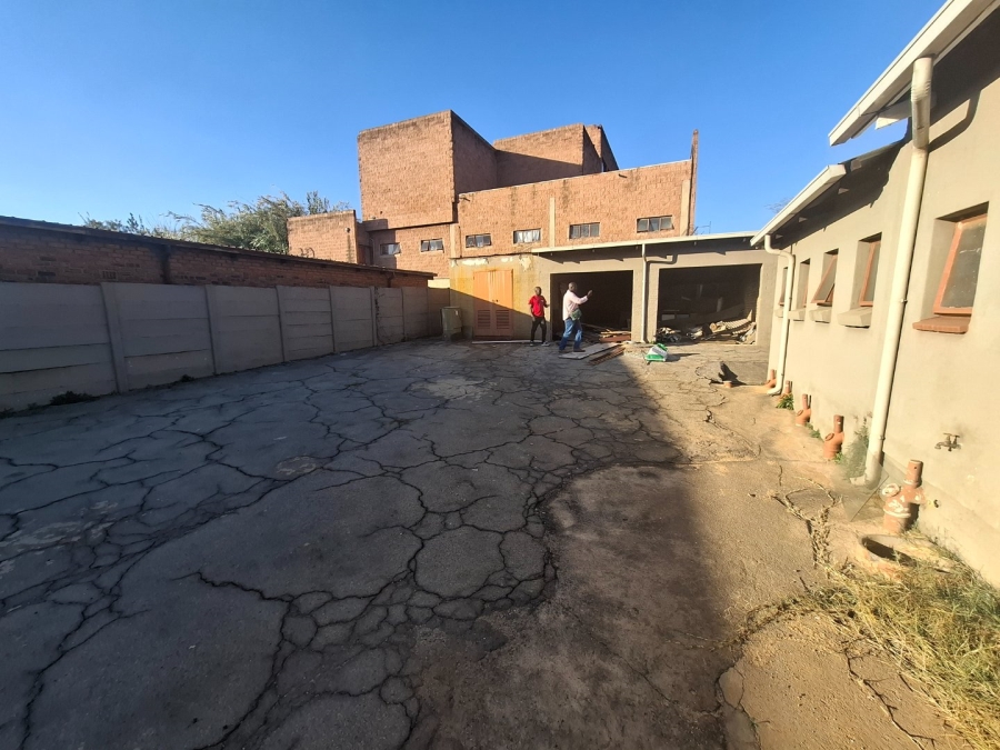 8 Bedroom Property for Sale in Kempton Park Central Gauteng