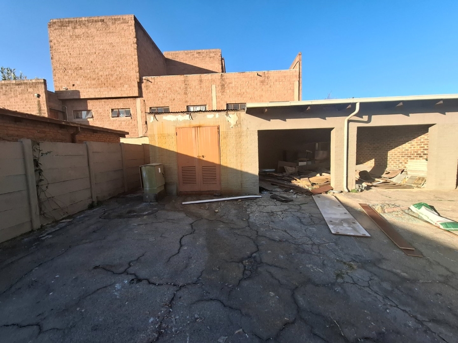 8 Bedroom Property for Sale in Kempton Park Central Gauteng