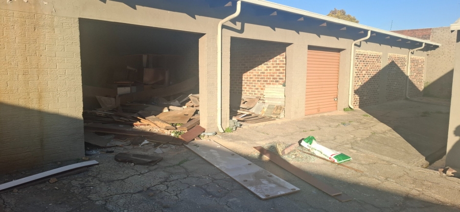 8 Bedroom Property for Sale in Kempton Park Central Gauteng