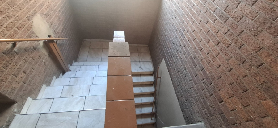 8 Bedroom Property for Sale in Kempton Park Central Gauteng