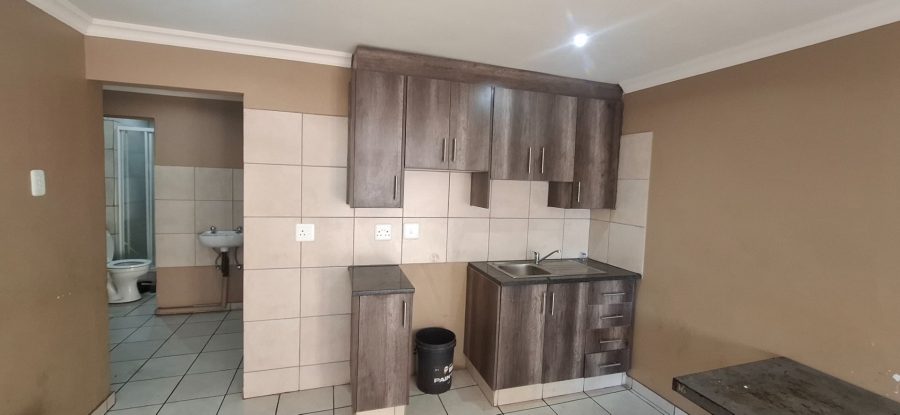 8 Bedroom Property for Sale in Kempton Park Central Gauteng