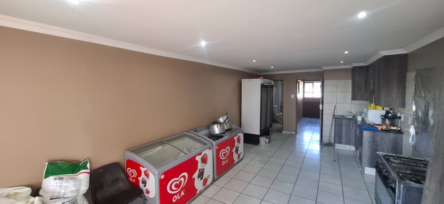 8 Bedroom Property for Sale in Kempton Park Central Gauteng