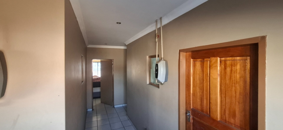 8 Bedroom Property for Sale in Kempton Park Central Gauteng
