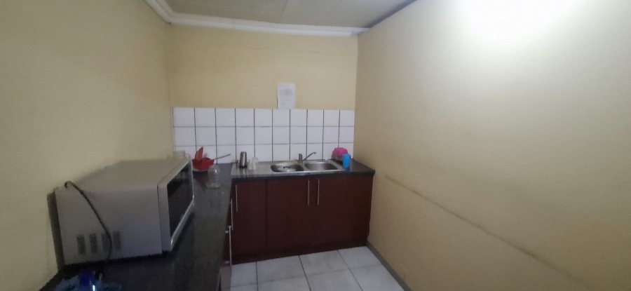 8 Bedroom Property for Sale in Kempton Park Central Gauteng