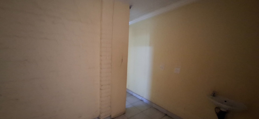 8 Bedroom Property for Sale in Kempton Park Central Gauteng