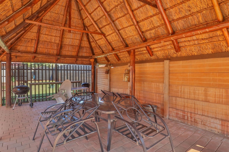 4 Bedroom Property for Sale in The Orchards Gauteng