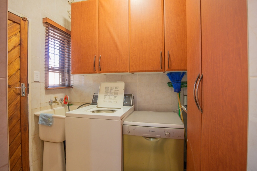 4 Bedroom Property for Sale in The Orchards Gauteng