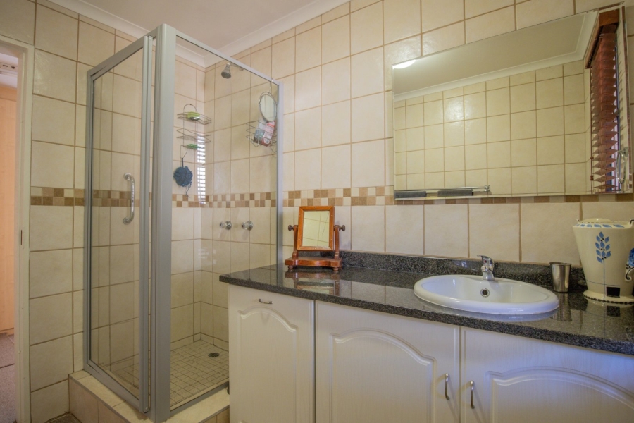 4 Bedroom Property for Sale in The Orchards Gauteng