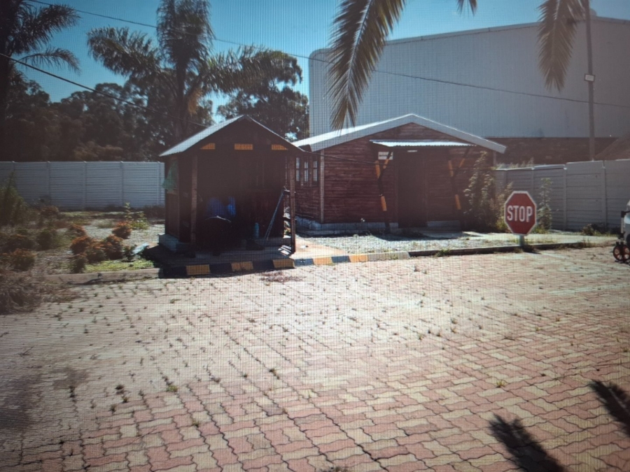  Bedroom Property for Sale in Pomona Gauteng