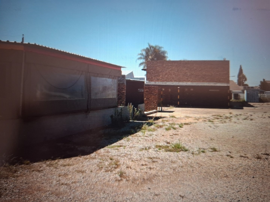  Bedroom Property for Sale in Pomona Gauteng