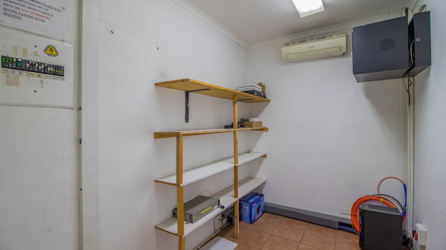  Bedroom Property for Sale in Pomona Gauteng