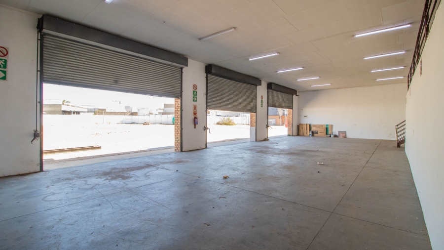  Bedroom Property for Sale in Pomona Gauteng