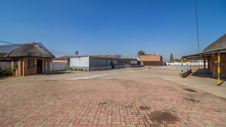  Bedroom Property for Sale in Pomona Gauteng