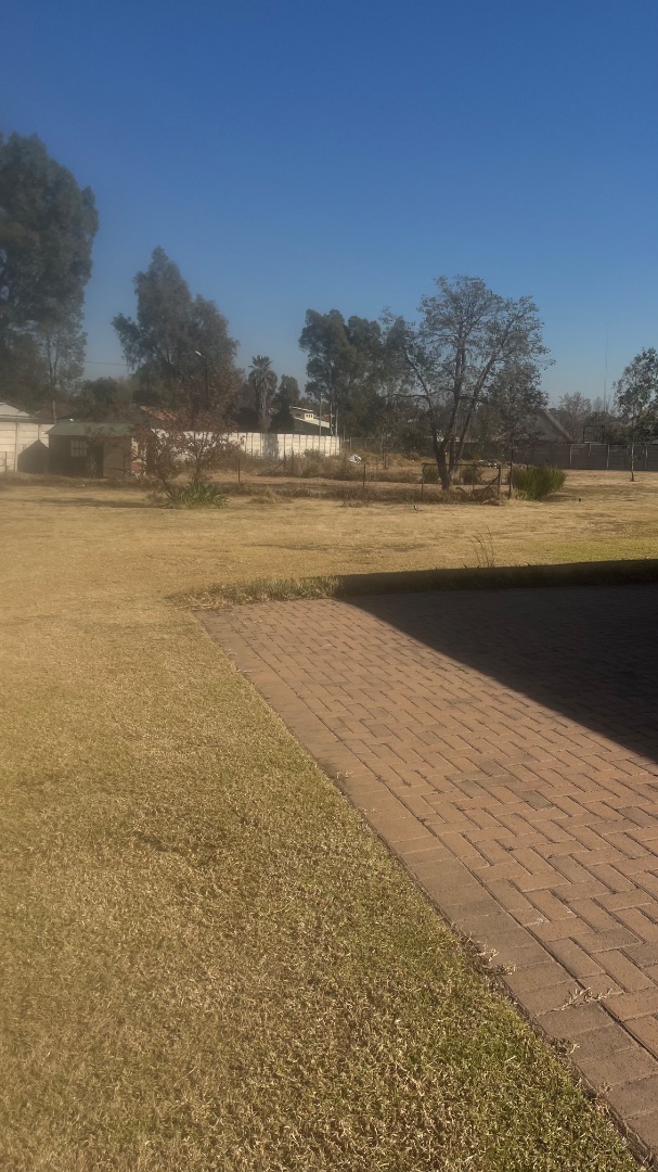 5 Bedroom Property for Sale in Benoni AH Gauteng