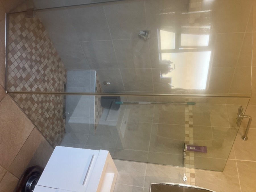 5 Bedroom Property for Sale in Benoni AH Gauteng